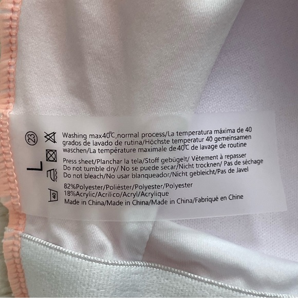 NWT EoMENIE Women's One Piece Swimsuit Tummy Control Ruched Size Large Salmon - Picture 9 of 10